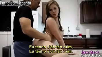 Filha sentando pro pai